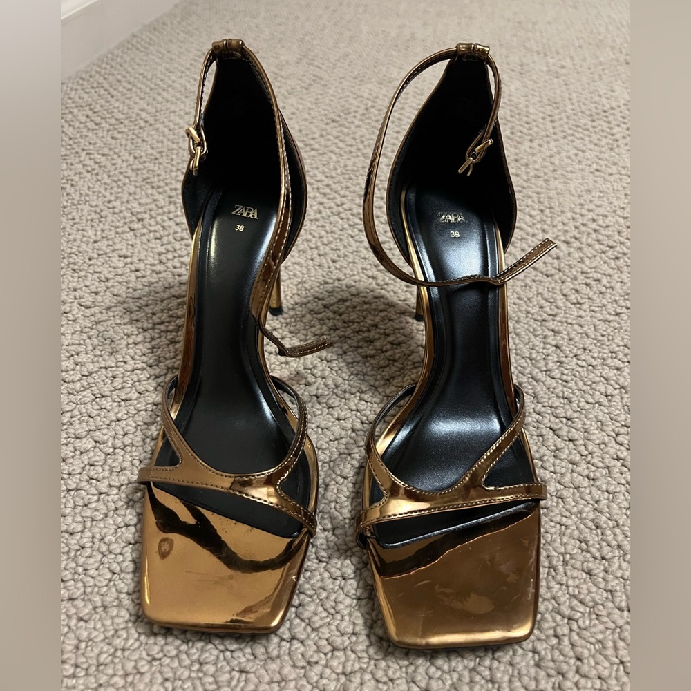 Zara Oval Heeled Metallic Sandals